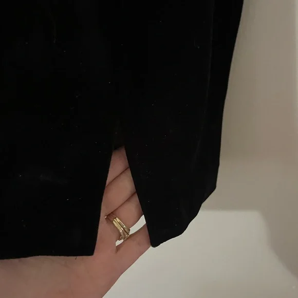 R&K Vintage Sears Classic Black Velvet Pencil Skirt Size Petite Large - Picture 3 of 6
